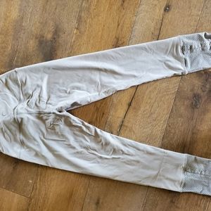 Zyia Mesh Harmony Crop Leggings